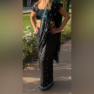 Elegant Black and Teal or Turquoise Patterned Sari